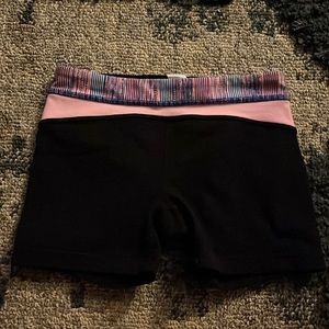 Ivivva booty shorts!!!